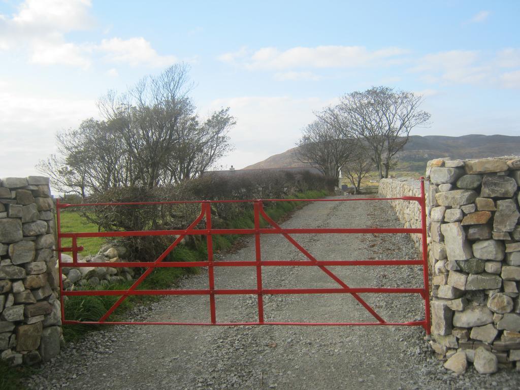 Mia'S Self Catering Holiday Cottage Donegal Claggan  エクステリア 写真