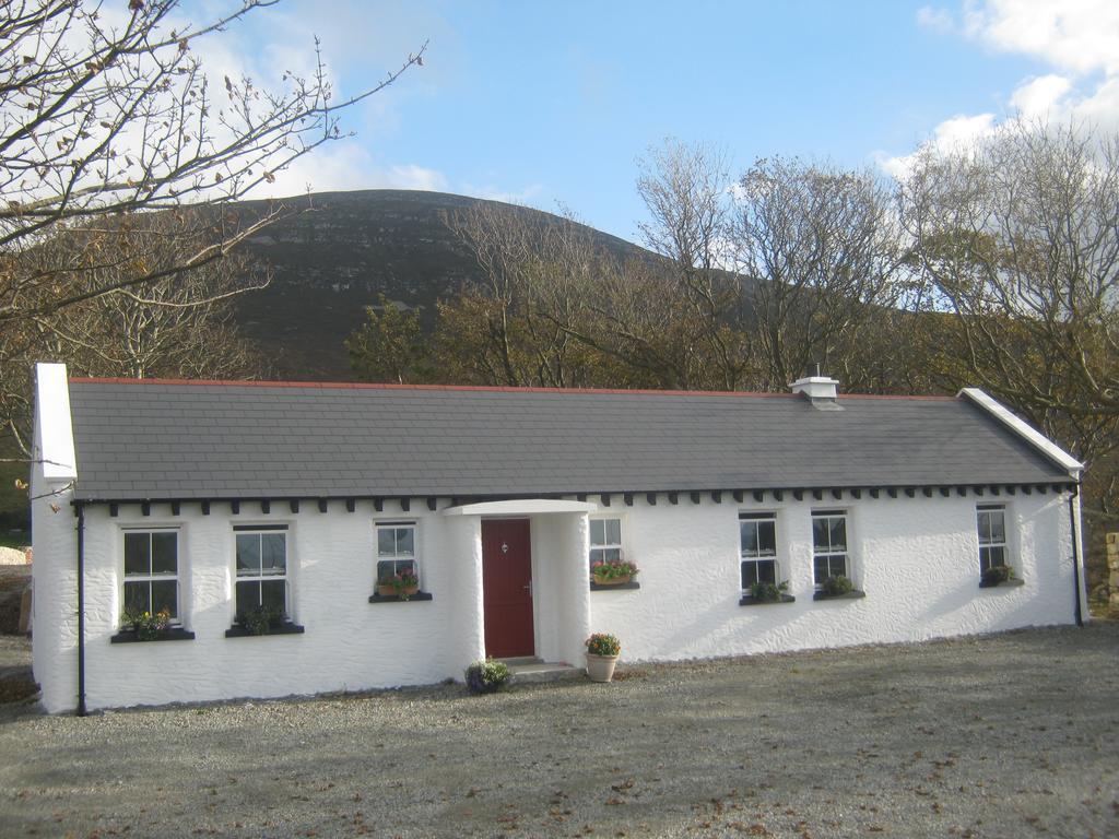 Mia'S Self Catering Holiday Cottage Donegal Claggan  エクステリア 写真
